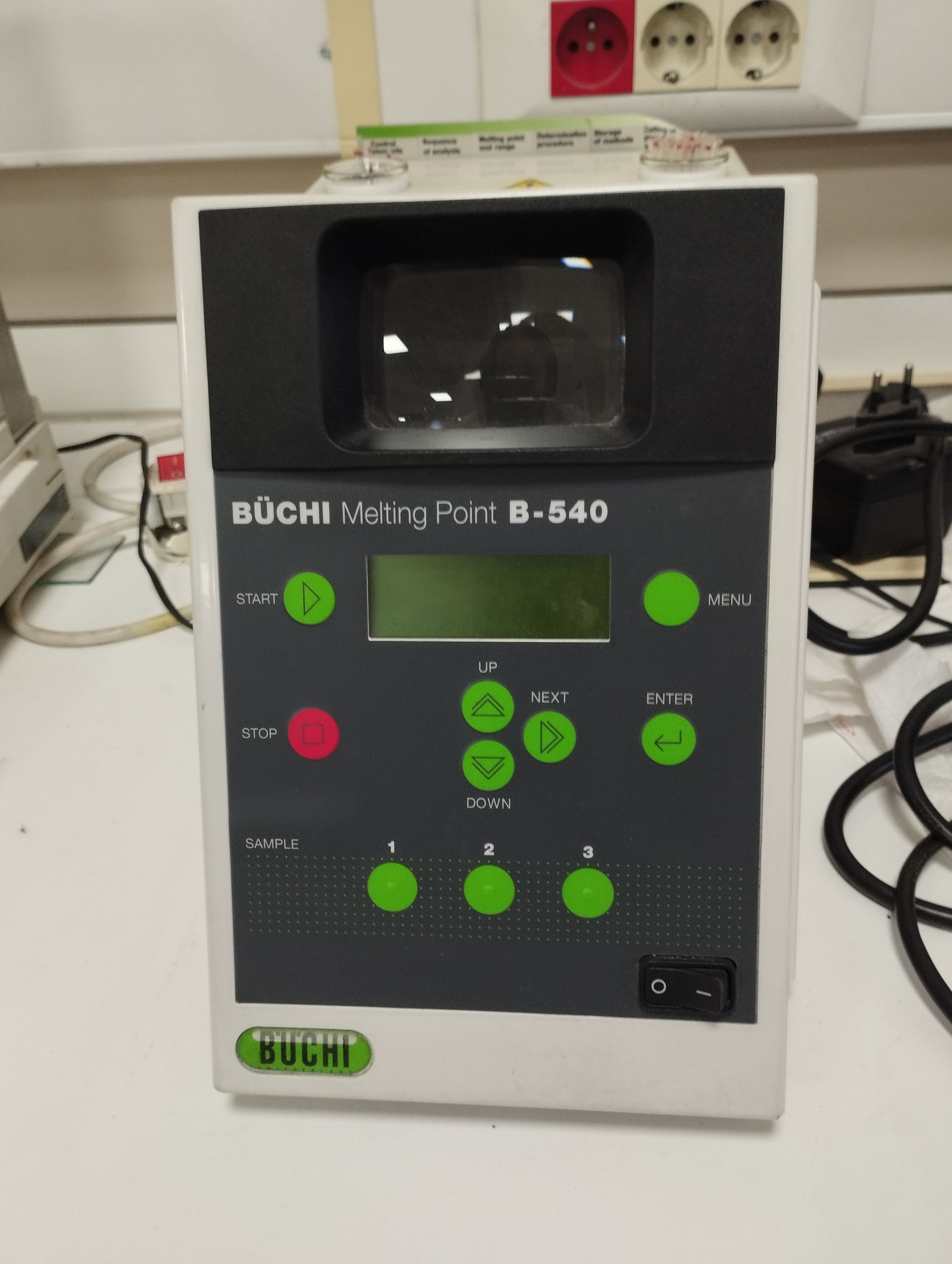 Erime Noktası Tayin Cihazı-Fotoğraf