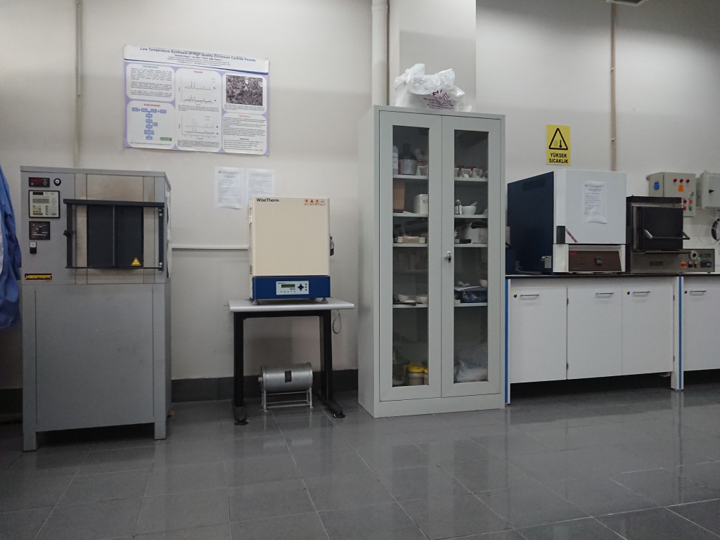 KMC 208-S Seramik Laboratuvarı-Fotoğraf