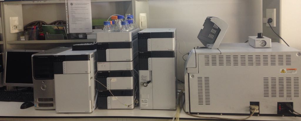 LC-MS (Liquid Chromatography-Mass Spectrometry / Sıvı Kromatografisi-Kütle Spektrometrisi) -Fotoğraf