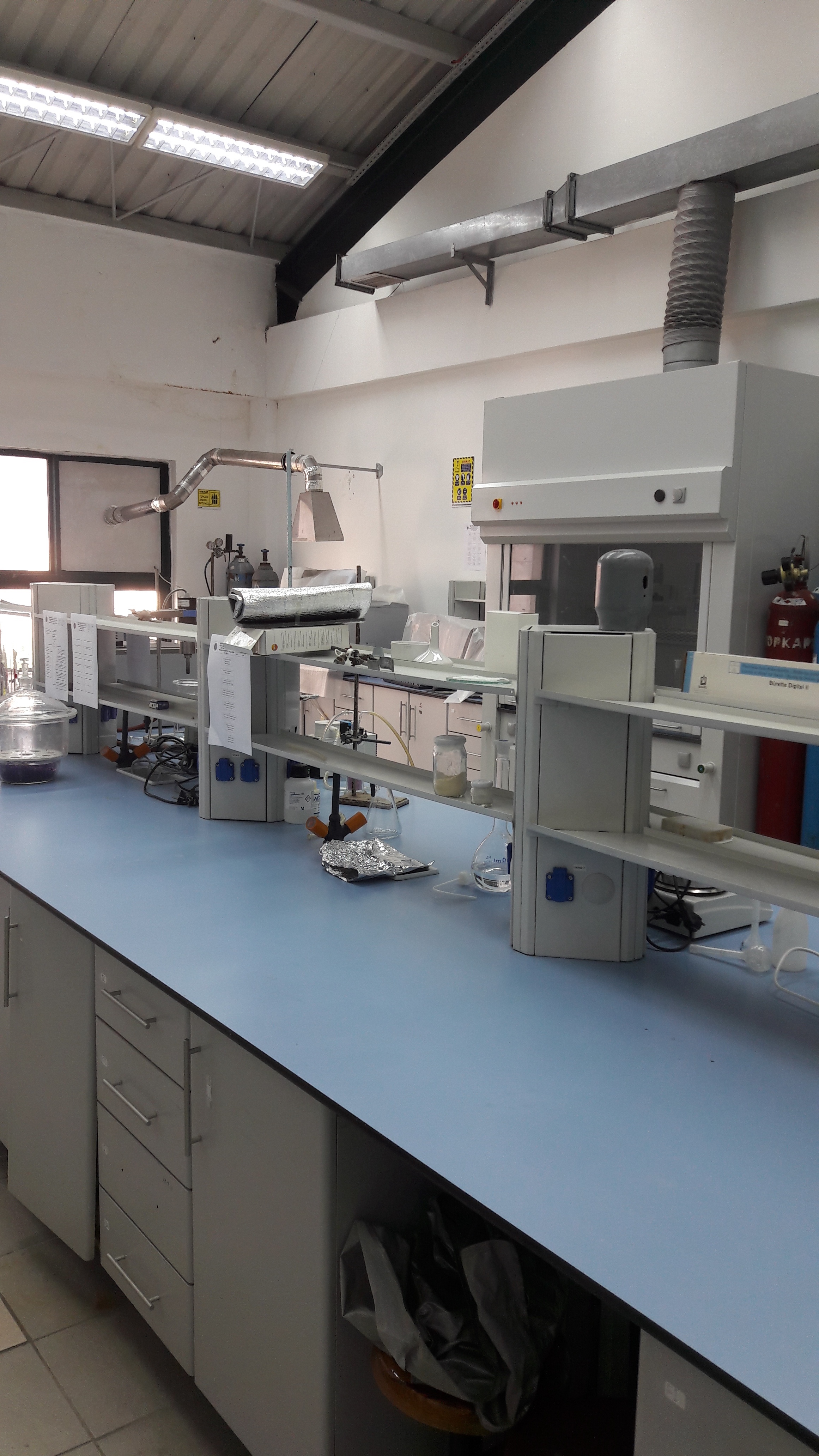 KMD304 Membran ve Malzeme Teknolojileri Laboratuvarı-Fotoğraf