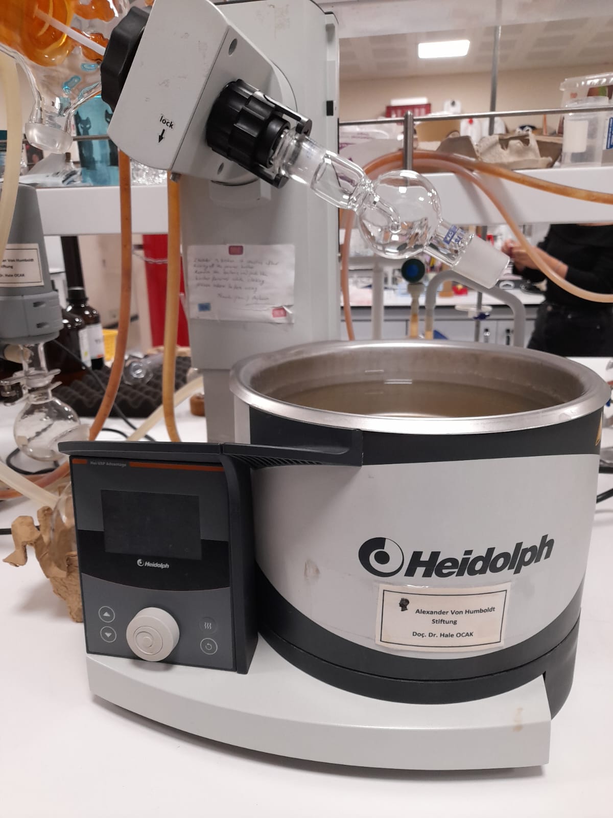 ROTARY EVAPORATÖR-Fotoğraf